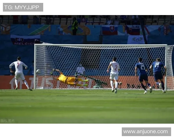 动物绰号与足球明星的奇妙结合揭示球场背后的趣味故事 动物绰号与足球明星的奇妙结合揭示球场背后的趣味故事