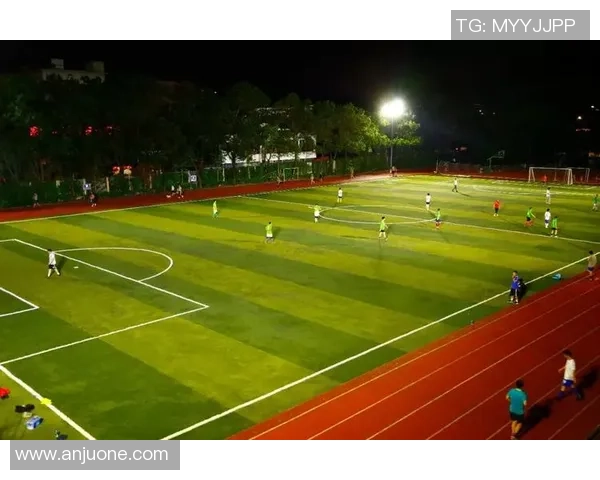 创新设计足球折叠灯点亮你的运动空间提升生活品质与乐趣