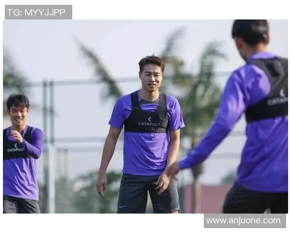 杨帆足球篮球：探索运动的魅力与团队精神的完美结合