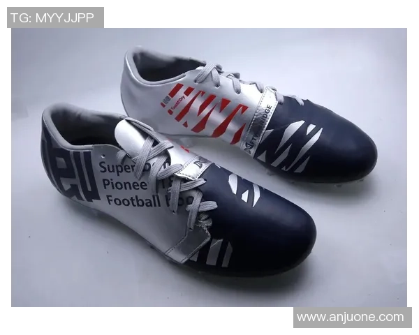 疙瘩鞋足球的魅力与技术解析以及如何提升你的踢球水平 疙瘩鞋足球的魅力与技术解析以及如何提升你的踢球水平