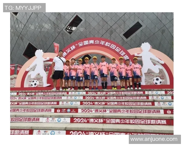 衢州足球服的魅力与风格探讨打造独特的运动形象与团队精神